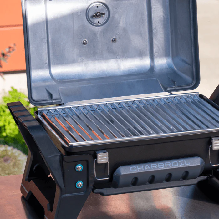 Char Broil Grill2Go X200 Portable Gas Grill - Image 13