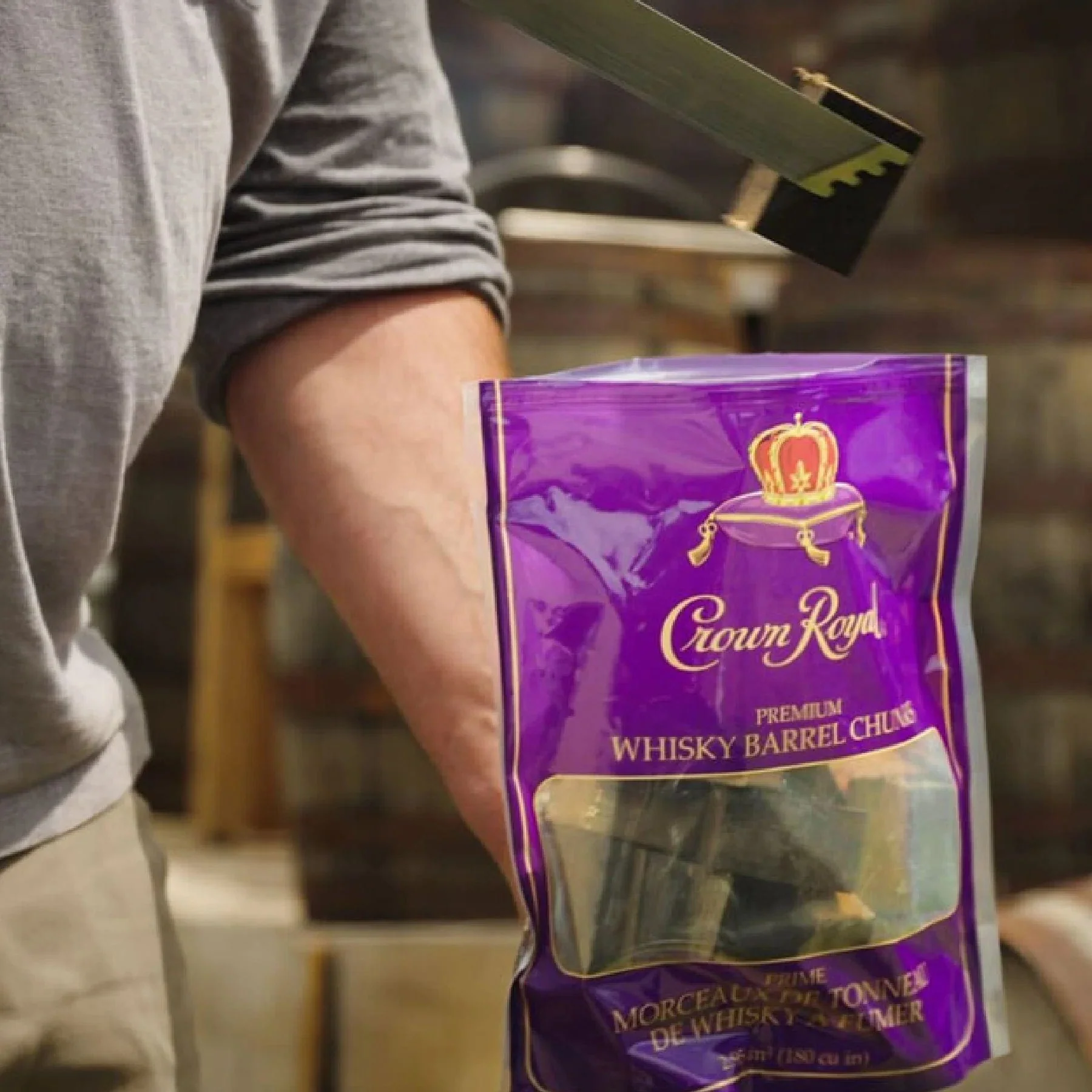 Crown Royal Premium Whisky Barrel Chunks (180 cu. in.) - GBG-CRCHUNK - Image 5