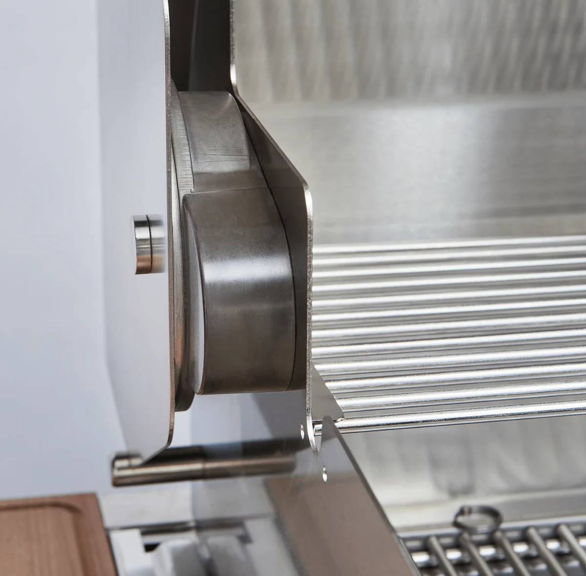 Crown Verity 36" Infinite Series Built-In Grill (Grill Only) - Image 6