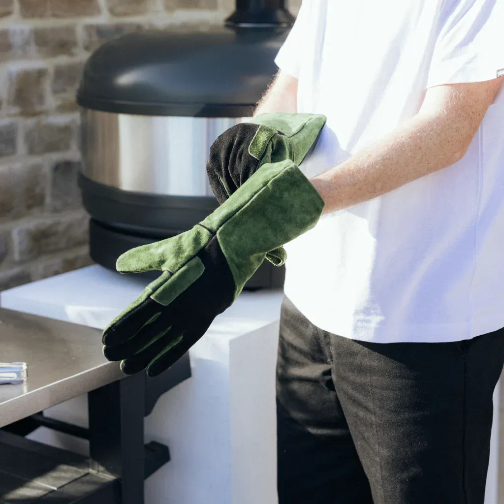 Gozney Premium Heat Resistant Gloves - AM2132 - Image 6