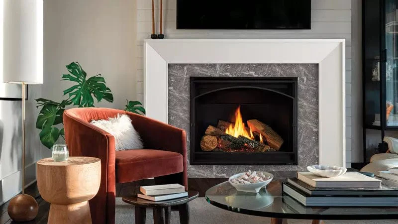 Heat & Glo 8K 42" Gas Fireplace - Image 2
