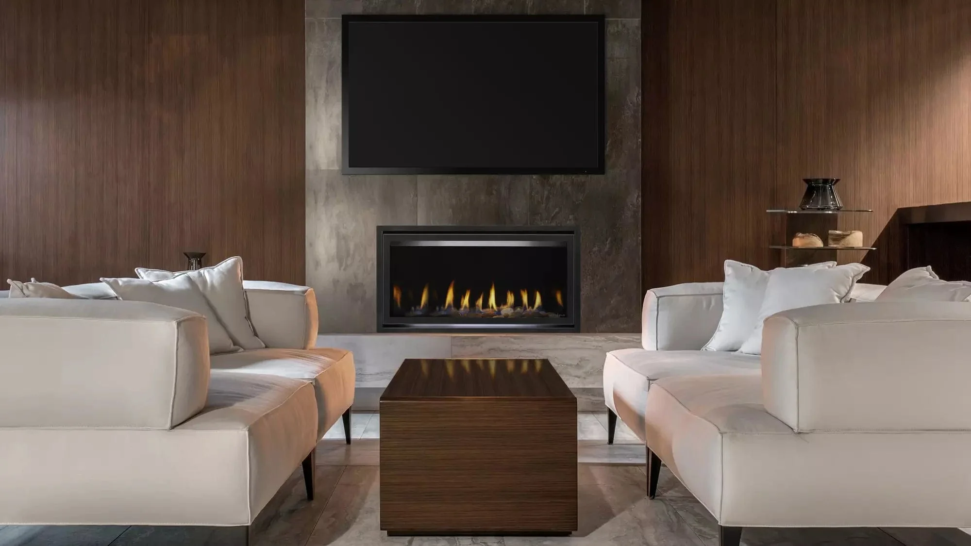 Heat & Glo Cosmo 32" Gas Fireplace - Image 3