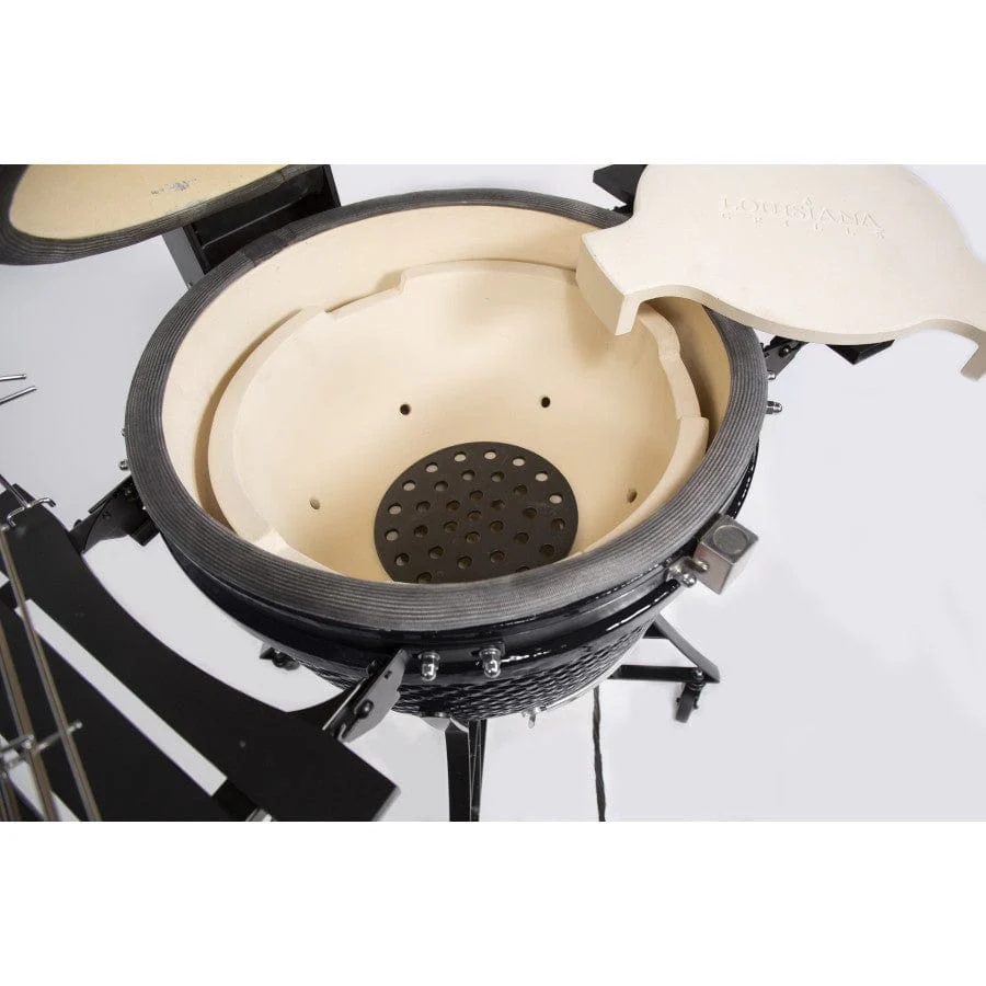Louisiana Grills 24" Ceramic Kamado Charcoal Grill - Image 6