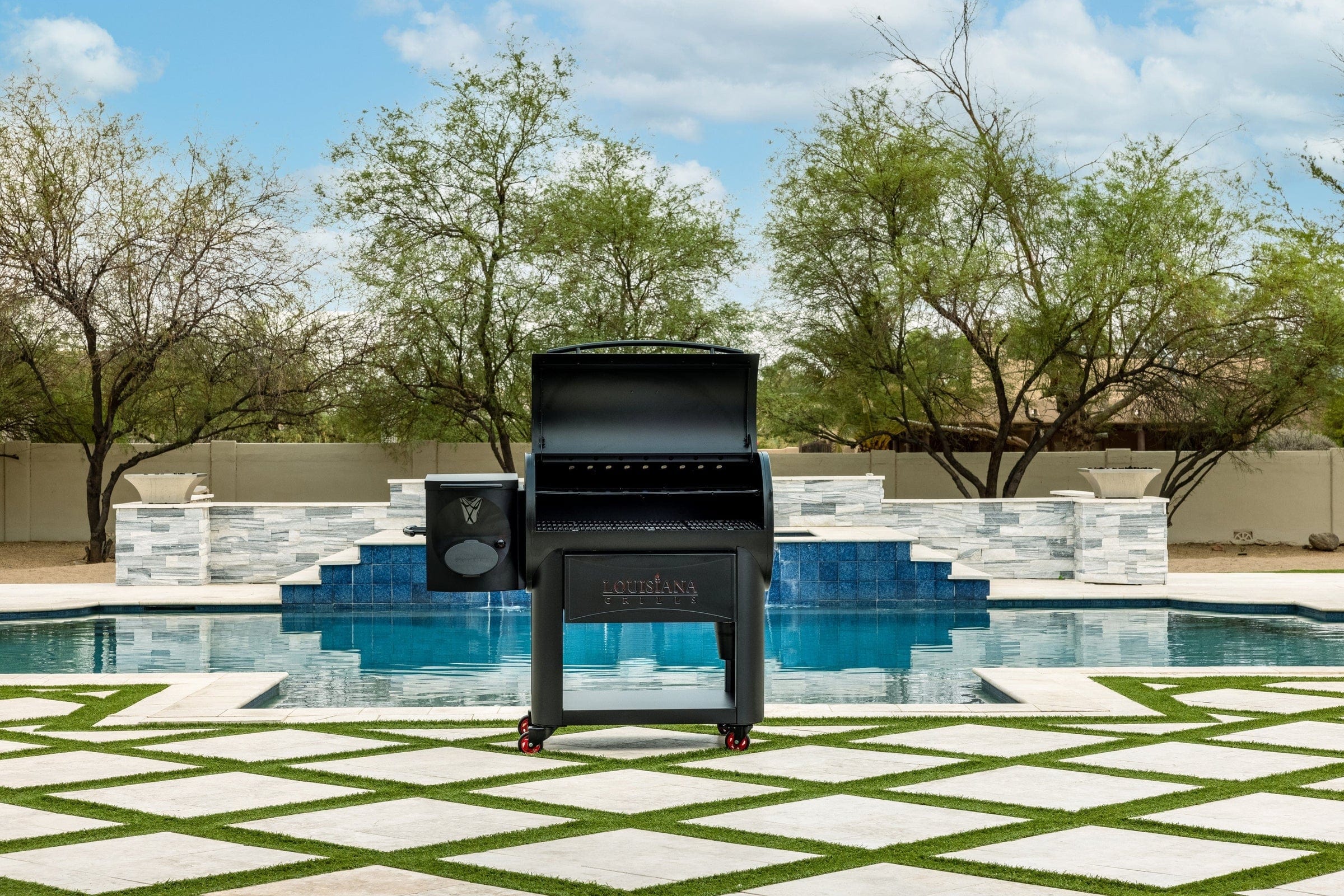 Louisiana Grills Founder Series Premier 1200 Pellet Grill - Image 6