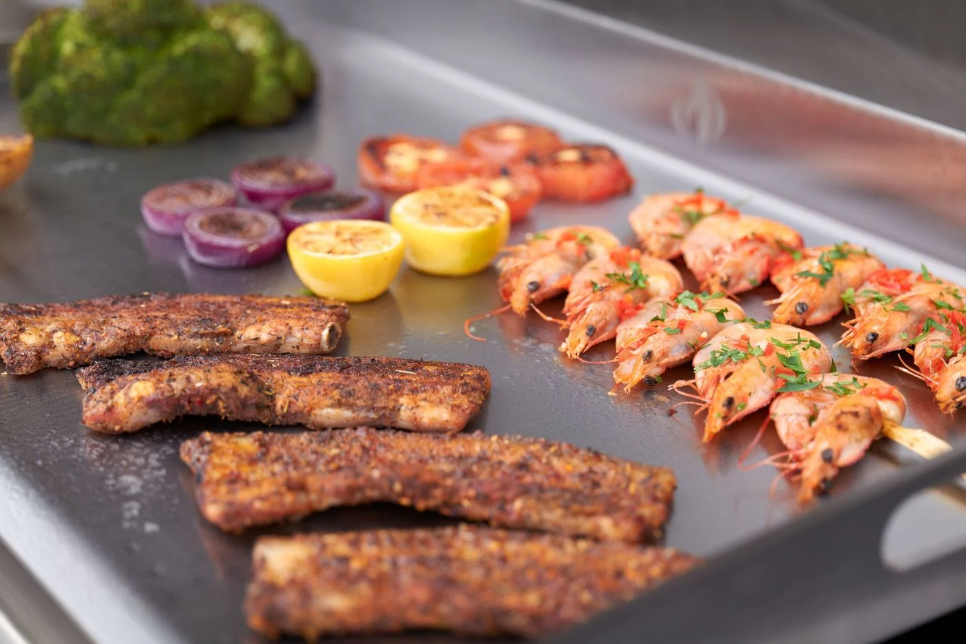 Napoleon Built-in 700 Series 32" Flat Top Griddle - BIG32FT - Image 6
