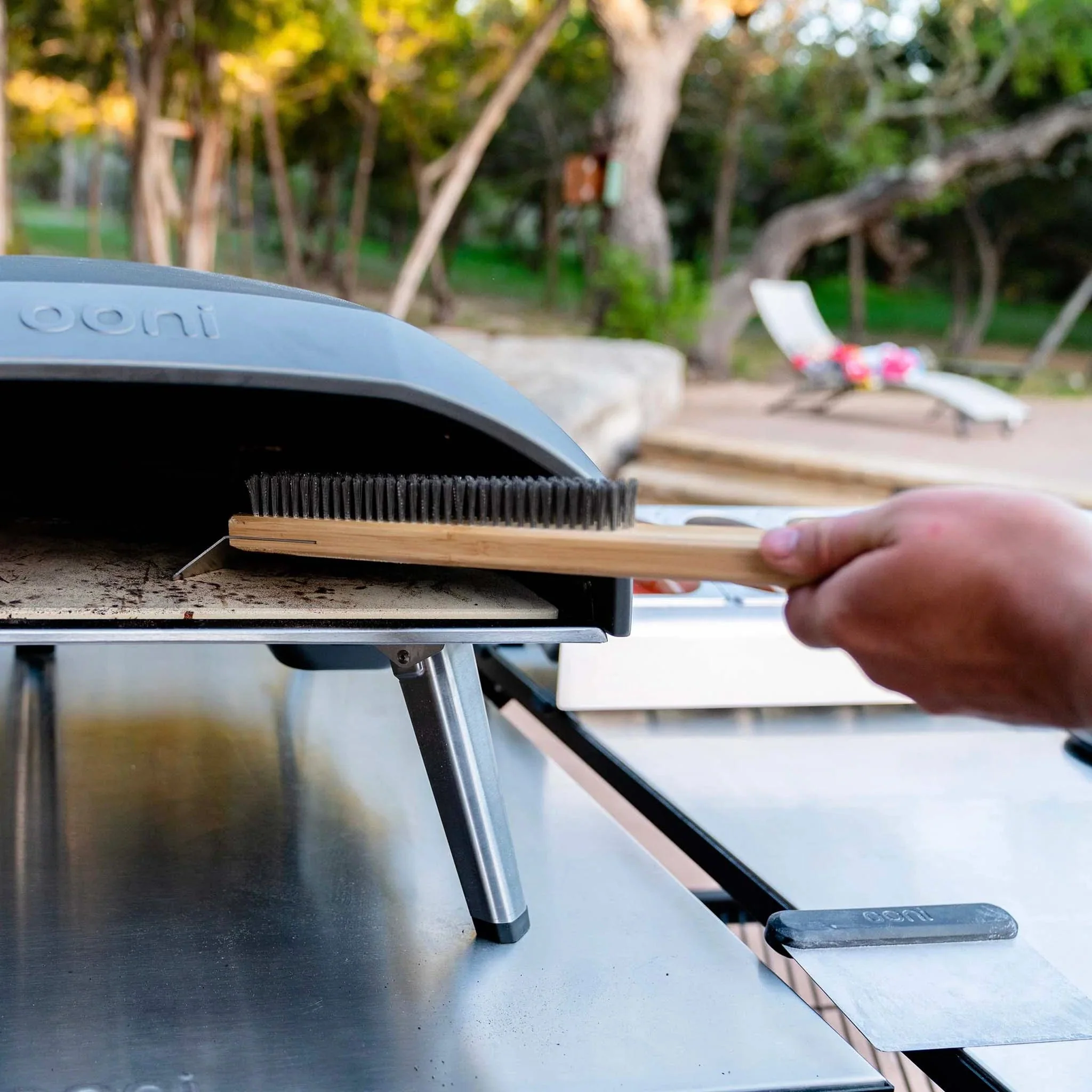 Ooni Pizza Oven Brush - UU-P1C300 - Image 4