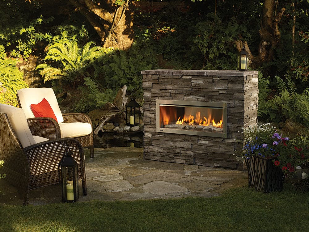 Regency Horizon HZO42 Outdoor Gas Fireplace - Image 2
