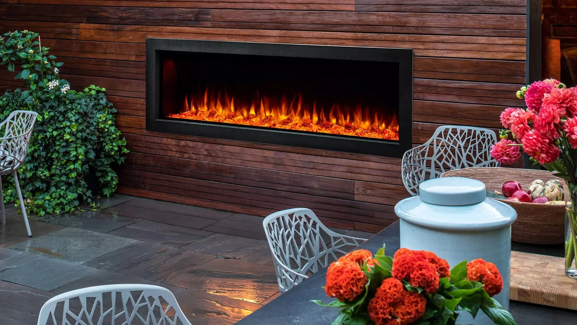 Simplifire Forum 55 Outdoor Electric Fireplace - Image 3