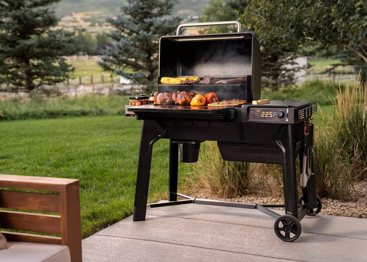 Traeger Woodridge Pellet Grill - TFB86MLHC - Image 7