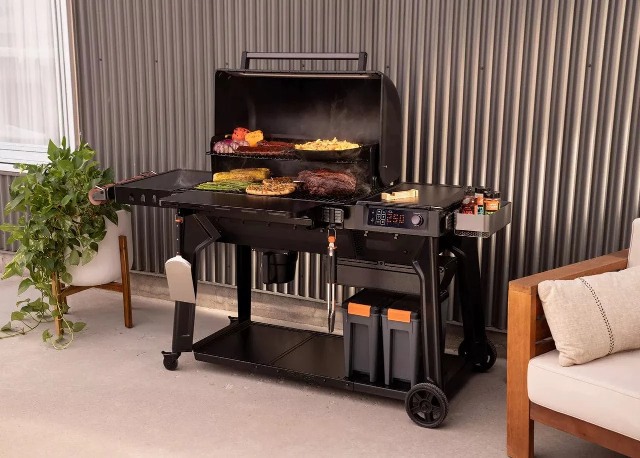 Traeger Woodridge Pro Pellet Grill - TFB97JLHC - Image 5