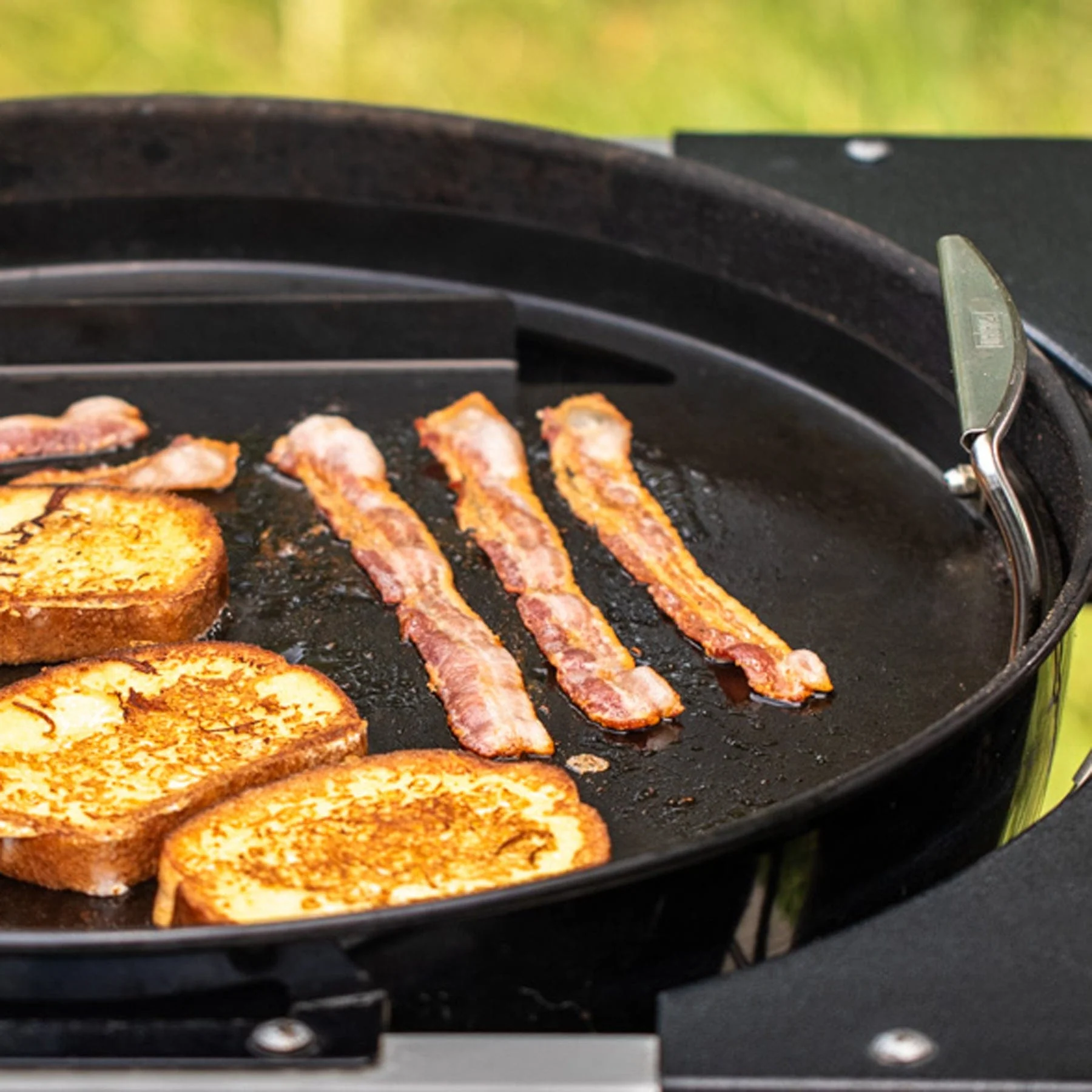 Weber Full-Size Griddle (22" Kettle) - 3400382 - Image 6
