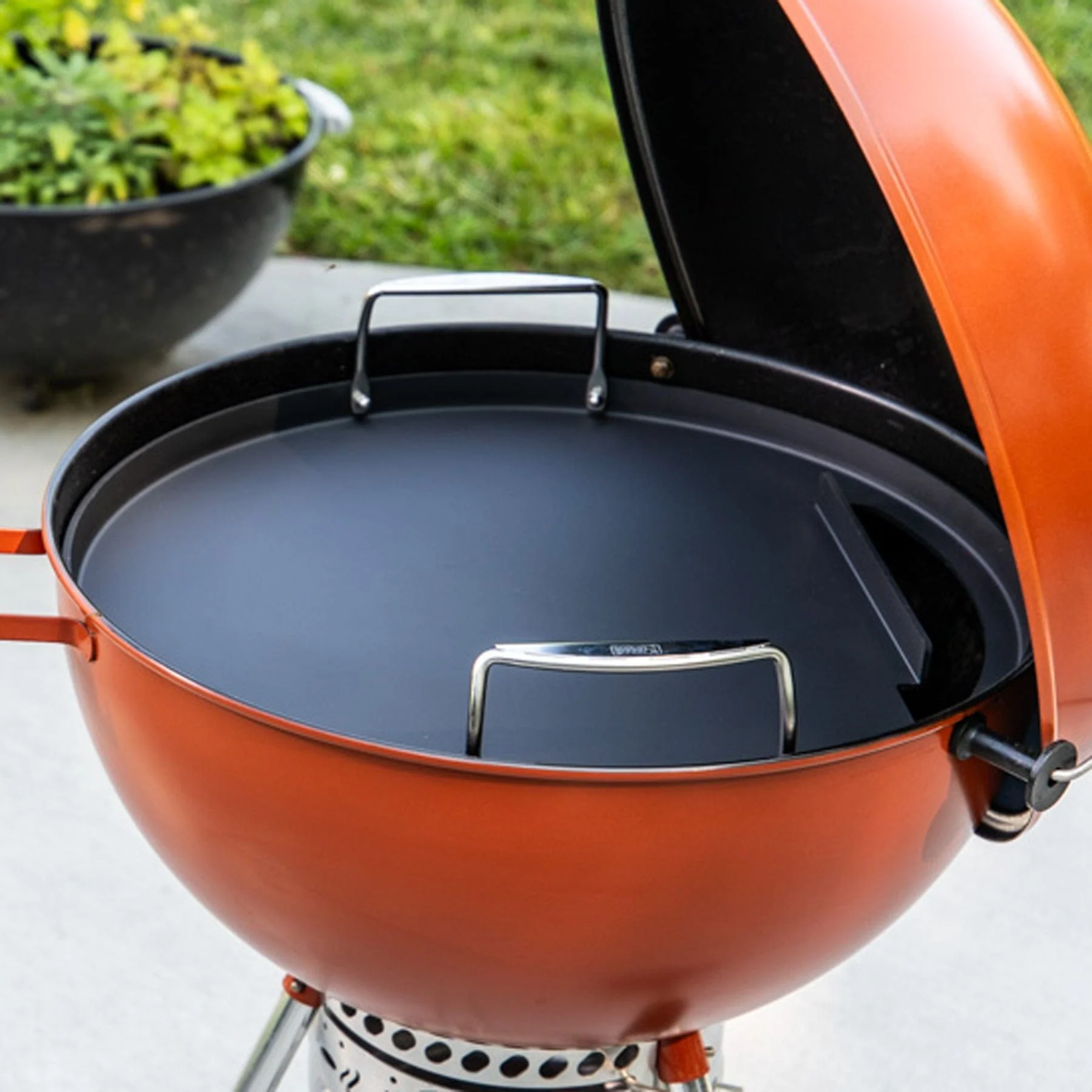 Weber Full-Size Griddle (22" Kettle) - 3400382 - Image 7