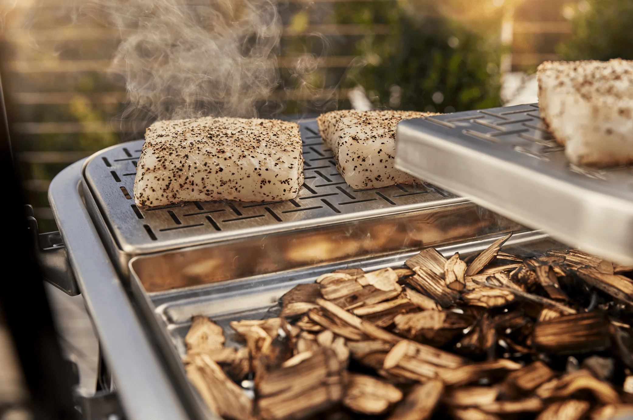Weber Lumin Compact Electric Grill - Image 16