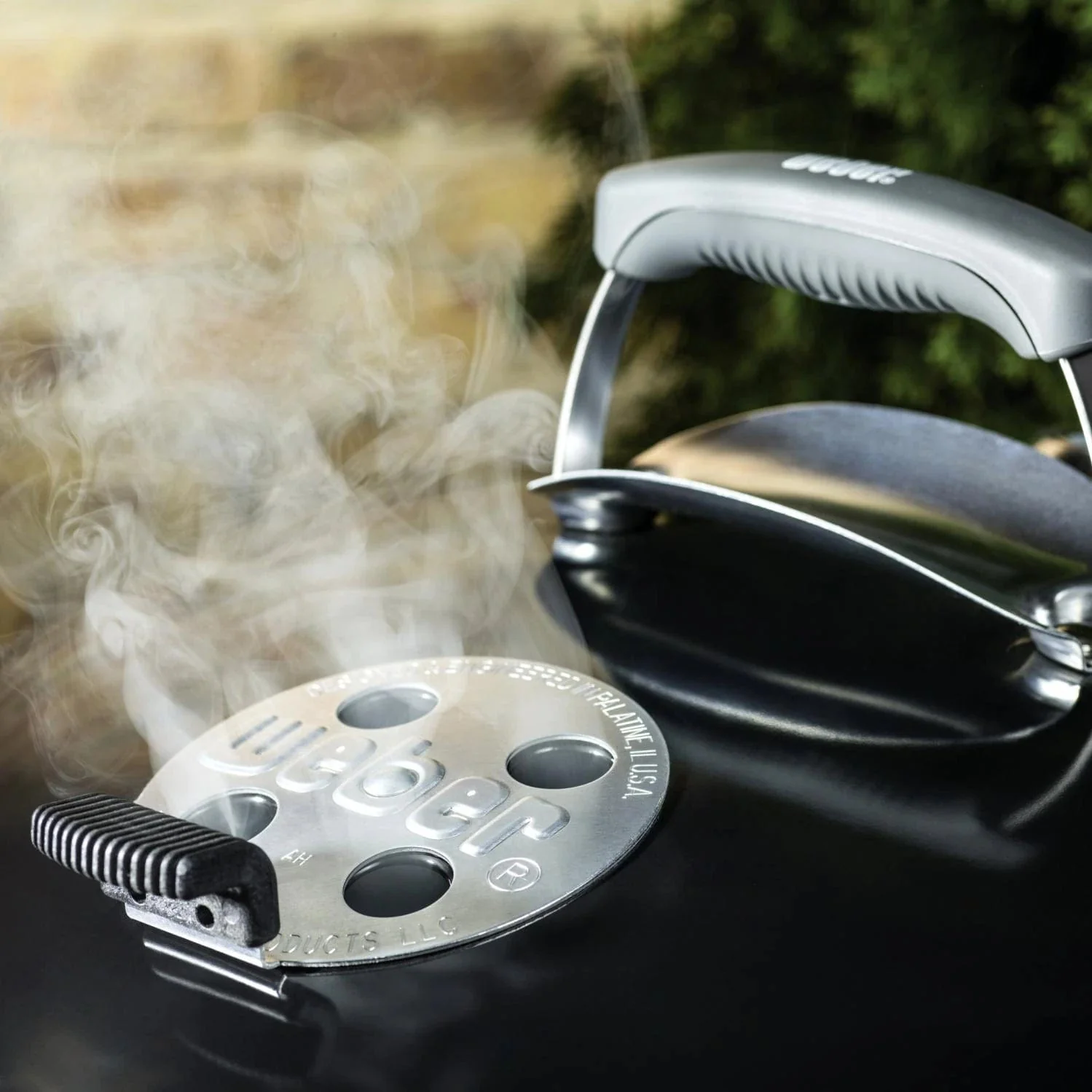 Weber 22" Master-Touch Charcoal Grill - Image 11