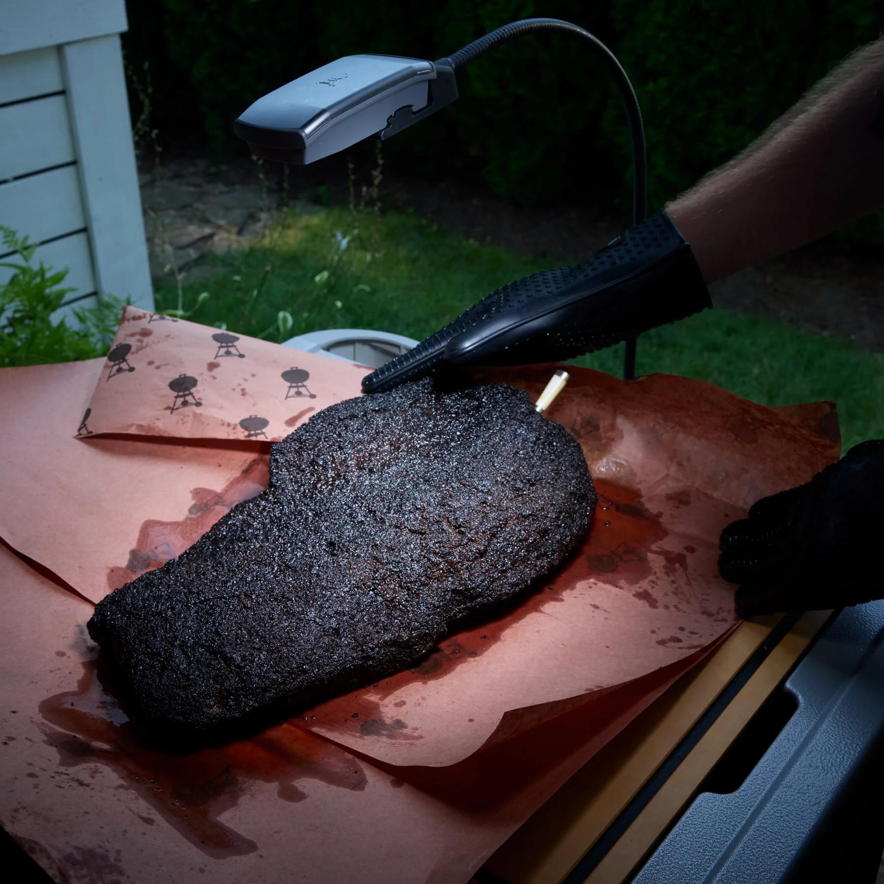 Weber Performer 22" Premium Smart Charcoal Grill - Image 7