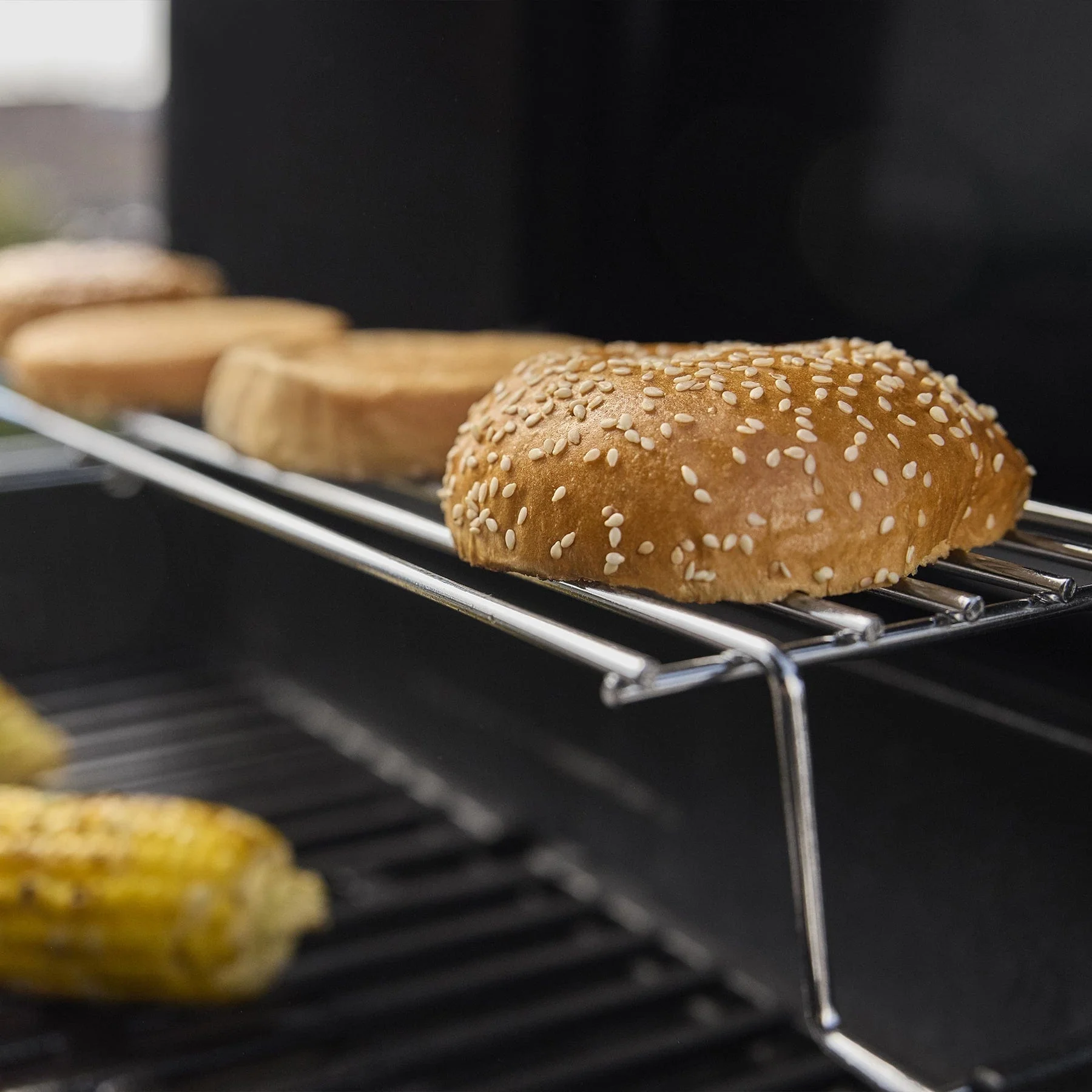 Weber Spirit E-325 Gas Grill - Image 9