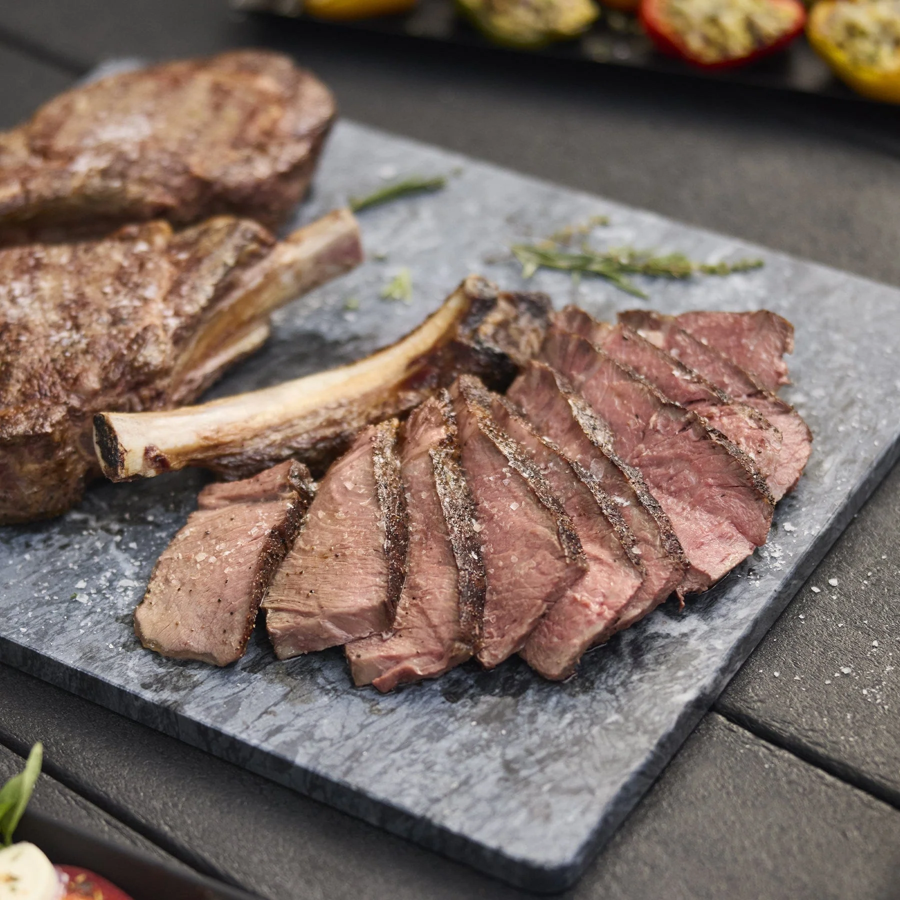 Weber Spirit S-425 Gas Grill - Image 9