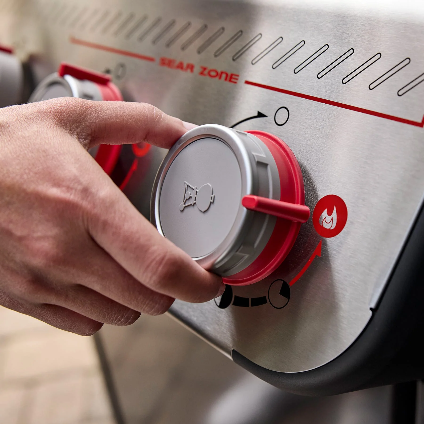 Weber Spirit SPX-435 Smart Gas Grill - Image 4