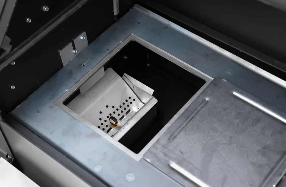 Yoder YS640s Built-in Pellet Grill - Image 9